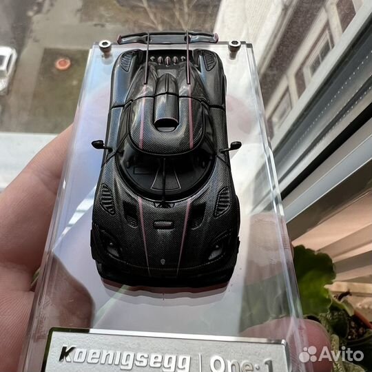 Koenigsegg One :1 carbon 1:64