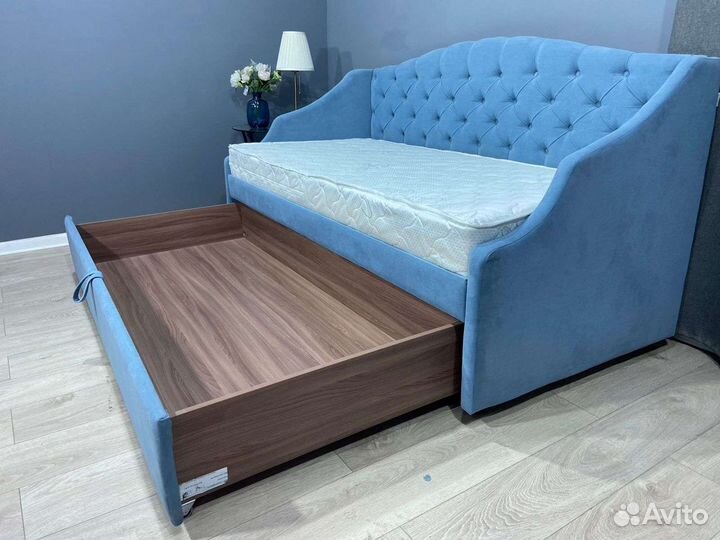 Диван кровать софа 