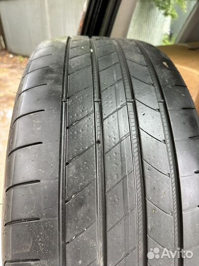 Goodyear Eagle F1 Asymmetric 3 SUV 265/45 R21