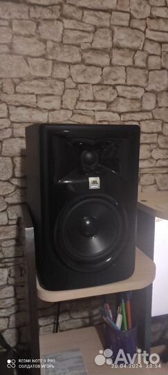 Студийные мониторы jbl 305p mkii