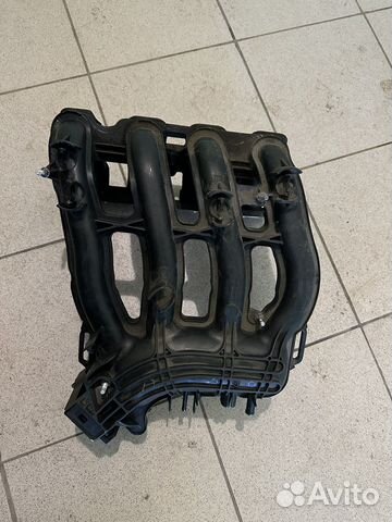 Впускной коллектор LADA Priora