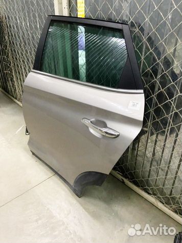 Дверь задняя левая Hyundai Tucson 3