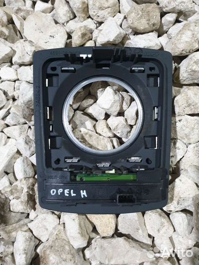 Накладка селектора Opel Astra H