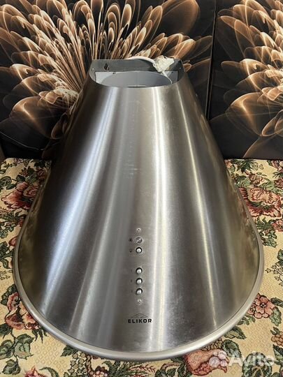 Вытяжка кухонная Elikor