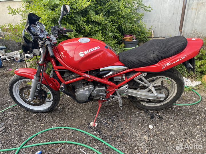 Suzuki bandit 250