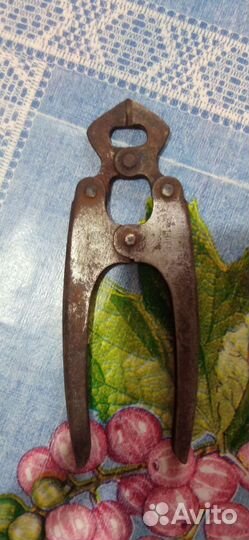 Старинные кусачки для сахара(импорт)
