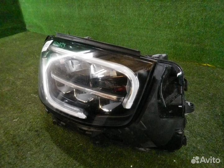 Фара правая Mercedes-Benz GLC