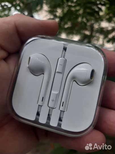 Наушники earpods (3,5 jack)
