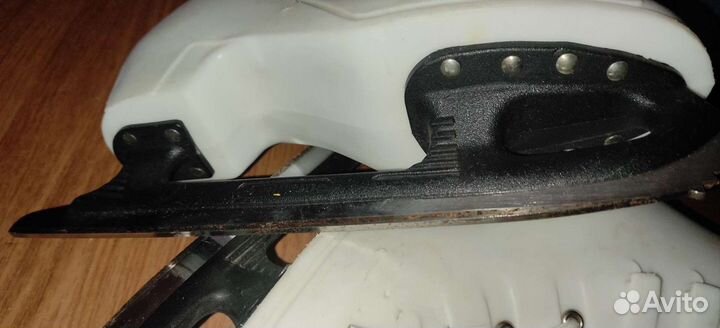 Коньки фигурные