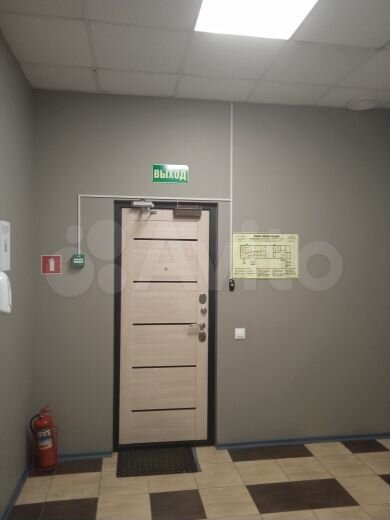 Сдам офисное помещение, 382 м²