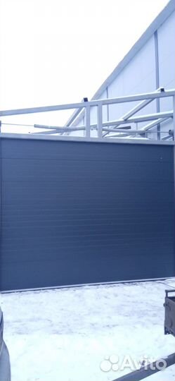 Ворота подъемные под потолок