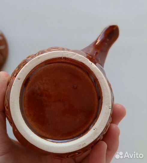 Глиняный горшок