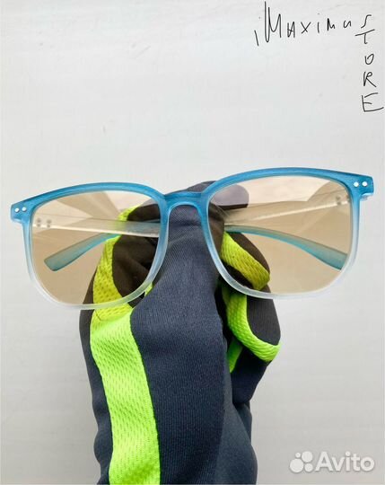 Фотохромные очки солнцезащитные имиджевые