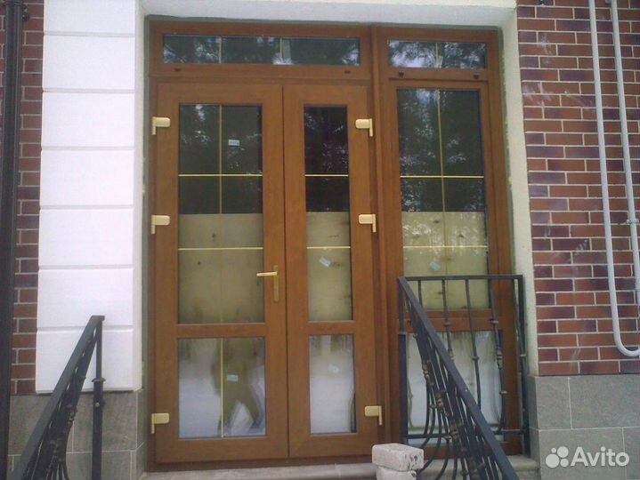 Пластиковые двери входные с установкой