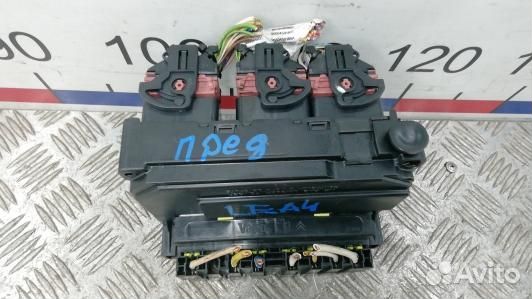 Блок предохранителей citroen C5 1 (LEA04M101)