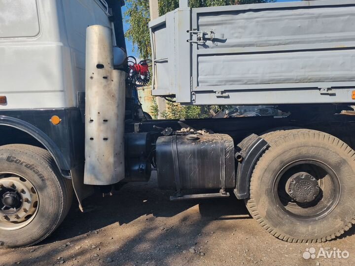 МАЗ 642208-020 с полуприцепом, 2007