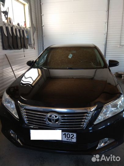 Лобовое стекло Mazda 323 / Familia (1998-03)