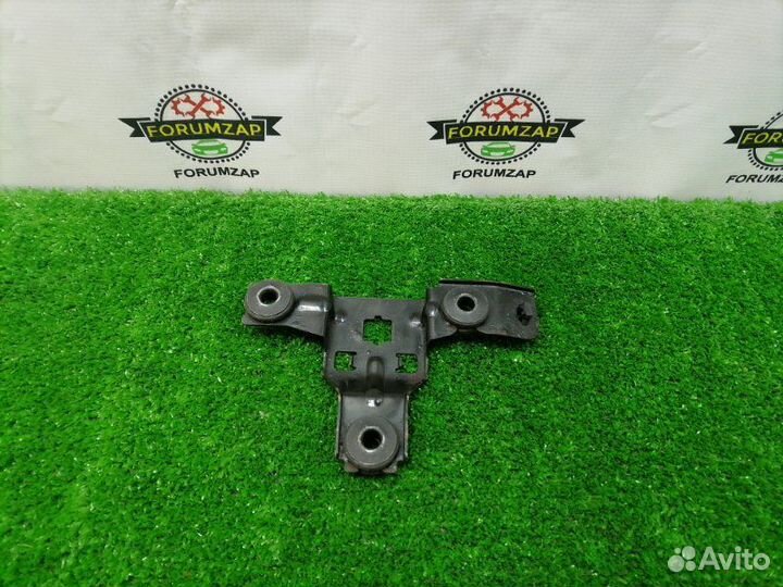 Кронштейн бачка гидроусилителя Hyundai Tucson JM