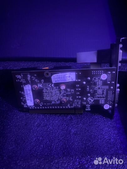 Видеокарта GT 440 2GB