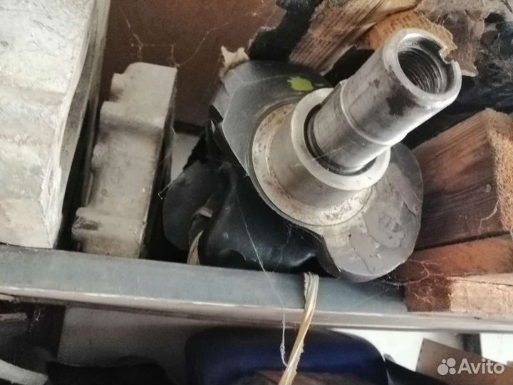 Коленвал Газ-52 и другие запчасти