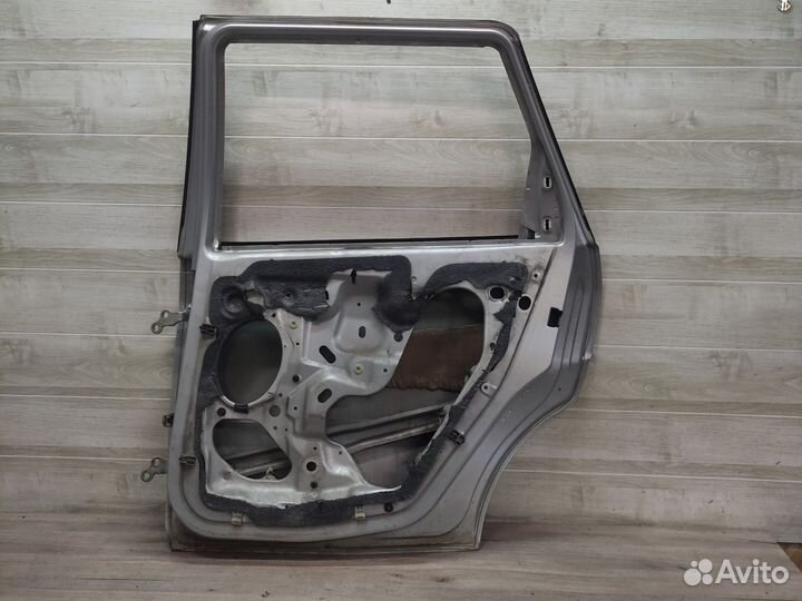 Дверь задняя правая Ford Focus 1 универсал