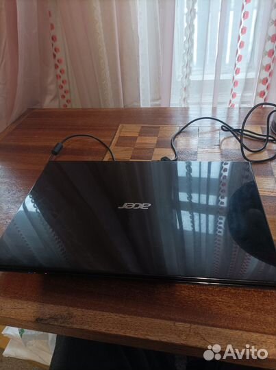 Продам ноутбук Aser Aspire V3-571G