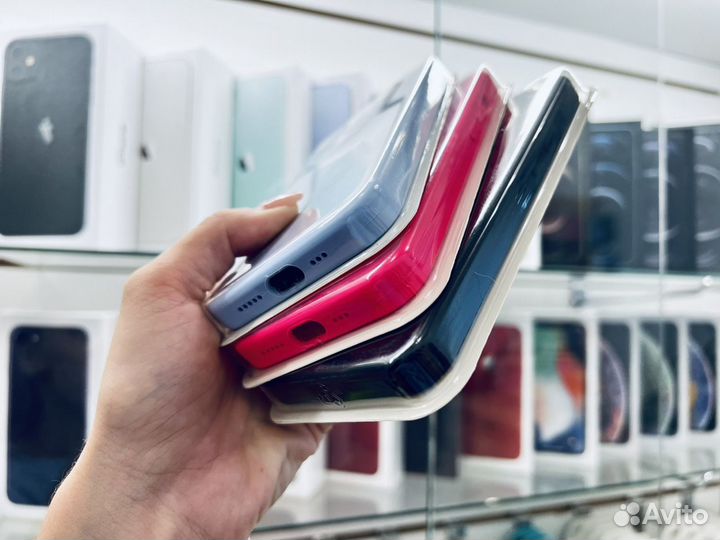 Чехол на iPhone 13 Pro