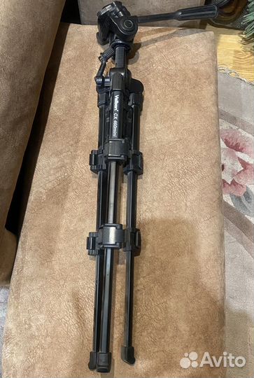 Фотоаппарат Panasonic Lumix DMC-FZ38 со штативом