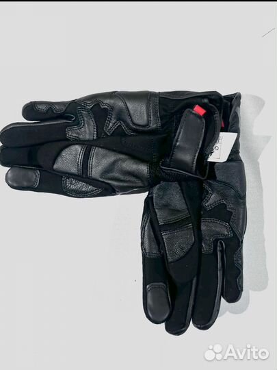 Кожаные перчатки Dainese