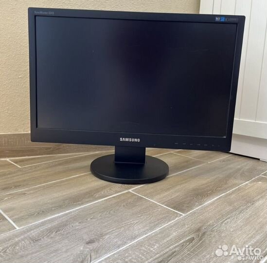 Монитор Samsung 21,5