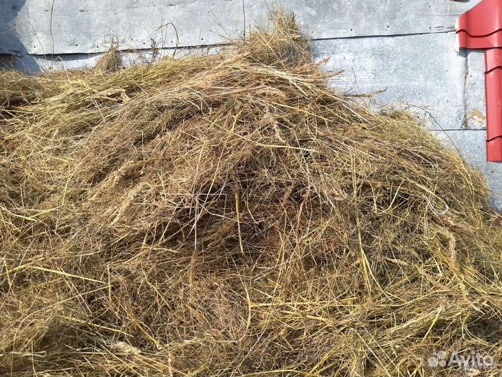 Сено солома в мешках
