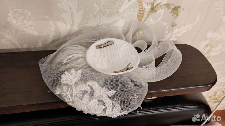 Свадебная шляпка на голову