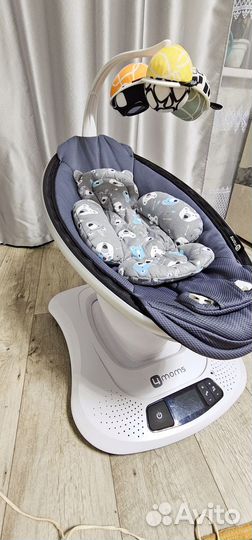 4 момс качели