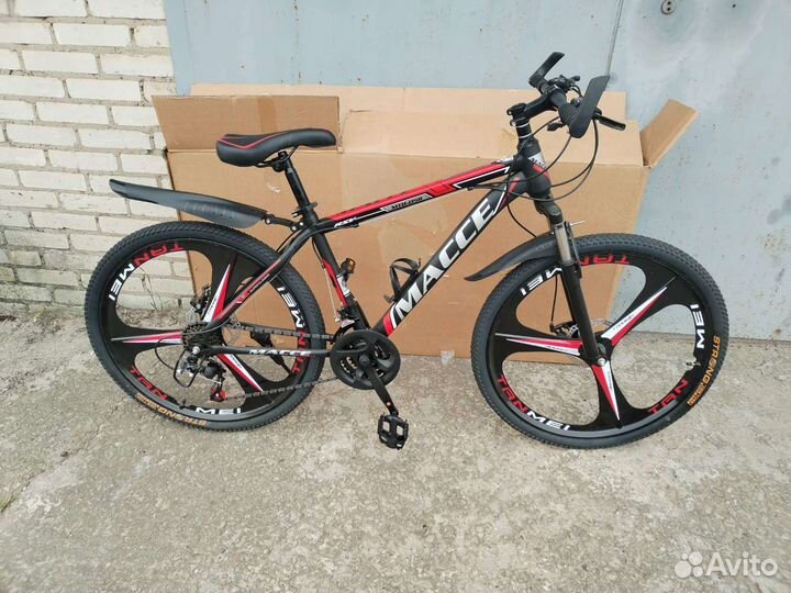 Горный новый велосипед