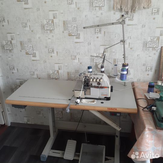 Оверлок пятиниточный