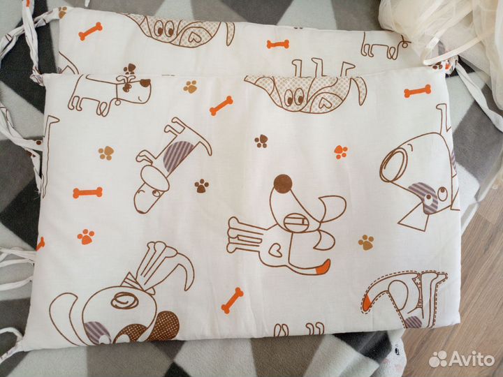 Мягкие бортики для детской кроватки