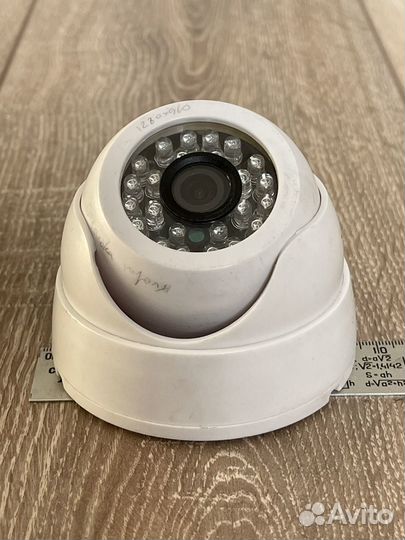 Камера видеонаблюдения купольная