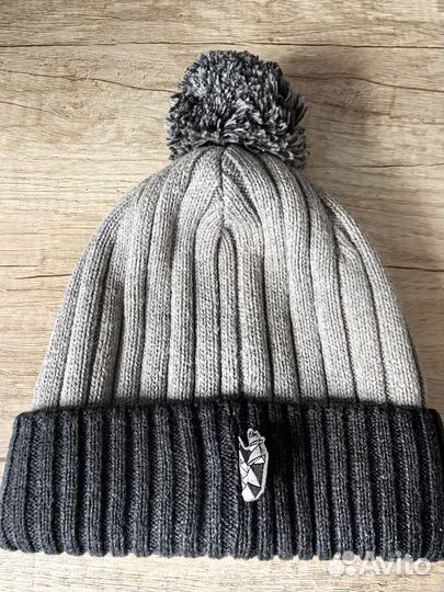 Шапка детская тёплая новая