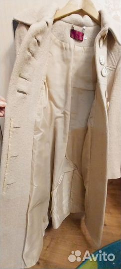 Пальто женское демисезонное 40-42 бежевое