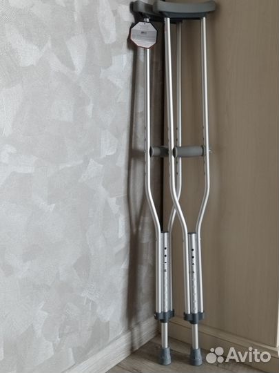 Костыли подмышечные