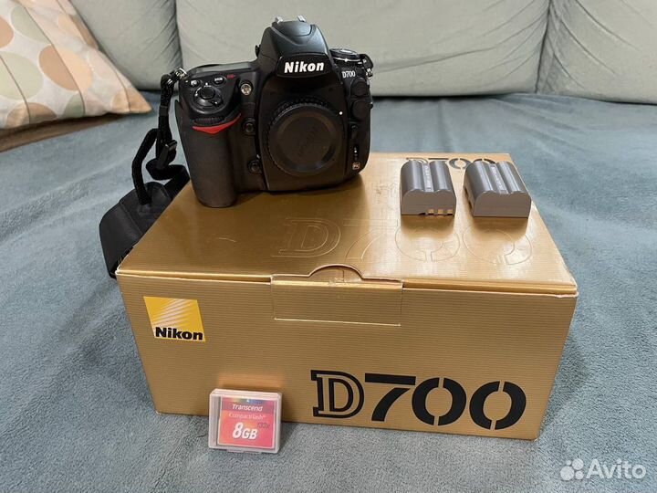 Зеркальный фотоаппарат Nikon D700 (body) Никон д