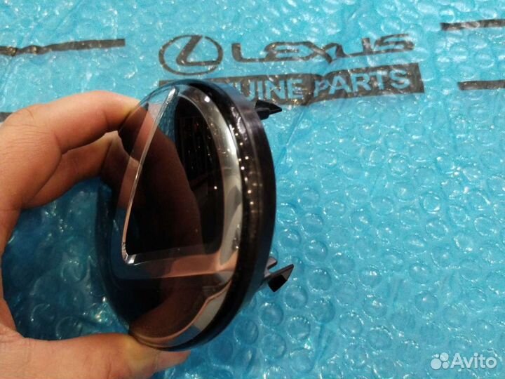 Эмблема крышки багажника Lexus Rx (4) 15-23