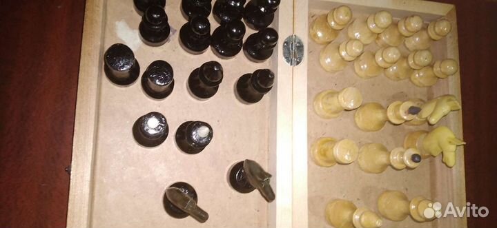 Шахматы разные.Шашки.Домино