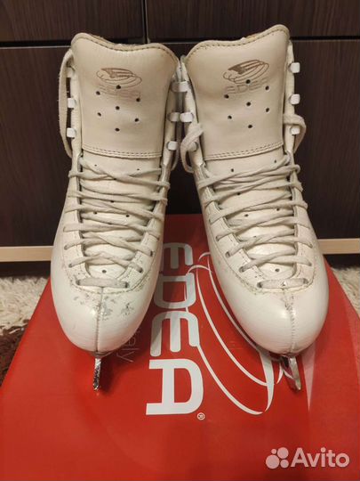 Фигурные коньки edea chorus 220