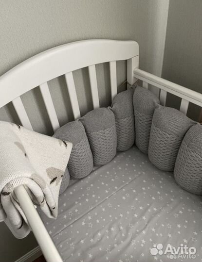 Бортики в детскую кроватку loom knits