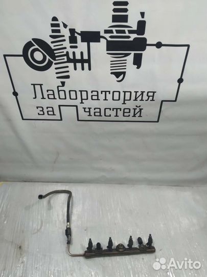 Топливная рампа с форсунками 3ZZ FE