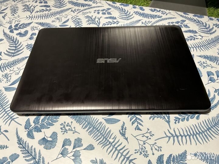 Asus R540NV