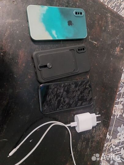 iPhone Xs, 64 ГБ