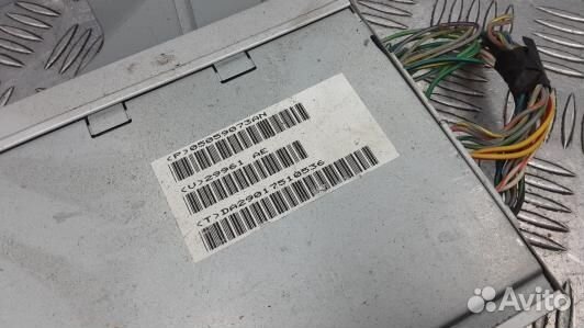 Усилитель музыки jeep grand cherokee WK (3BA06XL01