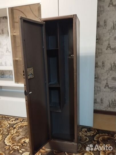 Оружейный сейф металлический